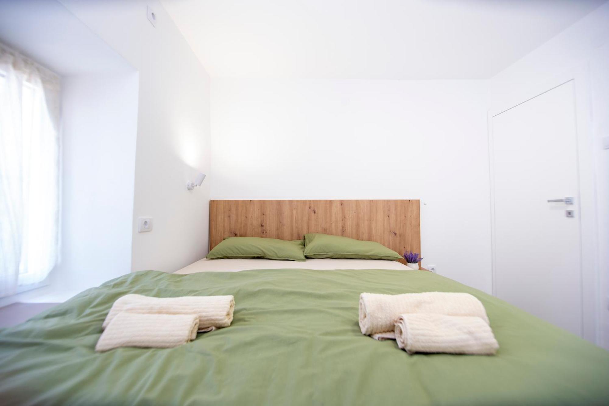 Charming In The Old Town Apartament